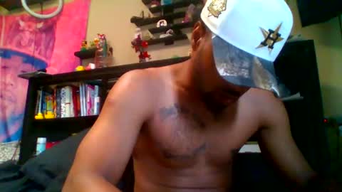 SteakStrippaton online show from June 5, 6:35 pm