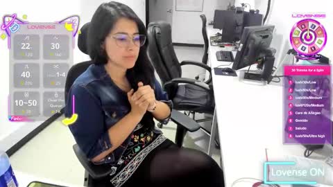 studcb_ online show from October 1, 12:21 am