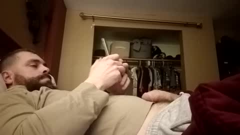 Stud online show from April 3, 3:35 am