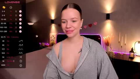 Mary online show from April 15, 8:17 am