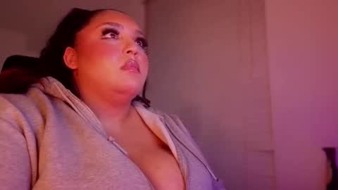 stunnahaus online show from April 4, 5:58 am