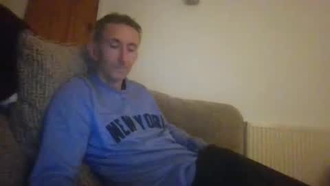 stuuuey73 online show from October 22, 10:00 pm