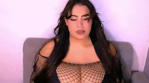 stweetemmac1 online show from April 18, 7:29 pm