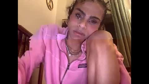 Snapshot of stxllaxcx chatting on October 13, 2:13 am stxllaxcx online show from October 13, 2:13 am