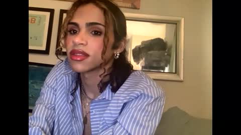 Snapshot of stxllaxcx chatting on February 14, 2:02 pm stxllaxcx online show from February 14, 2:02 pm