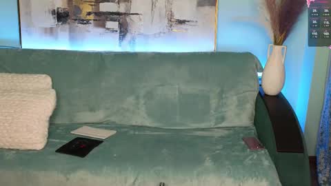 Snapshot of su4e4ka555 chatting on February 22, 7:25 pm Su4e4ka555 online show from February 22, 7:25 pm