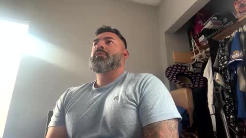 suavecito67 online show from November 8, 4:32 pm