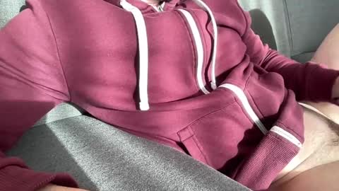 alex online show from December 4, 10:29 am