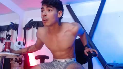 Snapshot of subarashi_ishi69 chatting on September 28, 7:12 pm subarashi_ishi69 online show from September 28, 7:12 pm