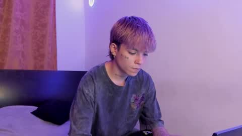 nico online show from March 18, 12:38 am