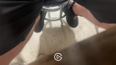 suck_me34 online show from April 4, 2:57 pm