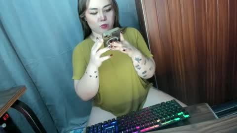 Millany online show from May 22, 4:30 am