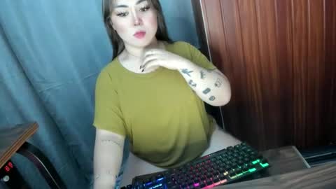 Millany online show from May 18, 4:18 am