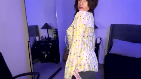 Jessica Windstorm online show from February 25, 8:51 am