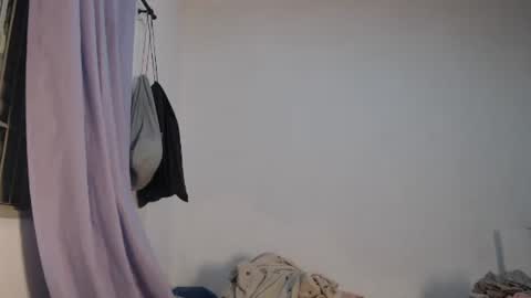 sour candy online show from November 19, 1:43 pm