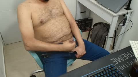 Johnny online show from April 6, 9:49 pm