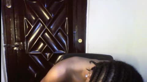 Snapshot of sugarmeltsxx chatting on October 11, 7:28 pm Bella online show from October 11, 7:28 pm