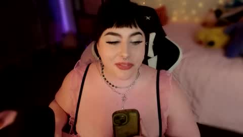 Lucy Love online show from December 14, 2:07 am