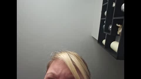 sugartits88xx online show from November 24, 11:42 am