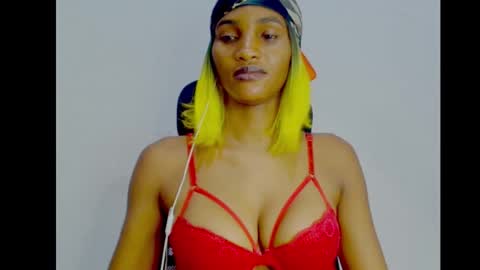 Snapshot of sugax_cuntwetxx chatting on October 7, 2:40 am Ivy online show from October 7, 2:40 am