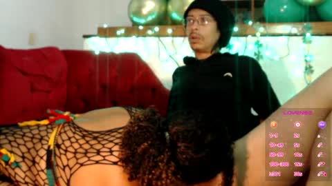 suggabrown_ online show from March 19, 9:48 am