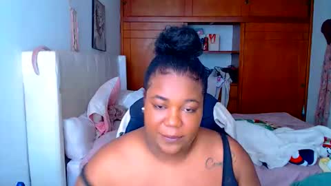 Snapshot of suggarbaby1 chatting on October 6, 7:31 pm Cami Back in 2 hours online show from October 6, 7:31 pm
