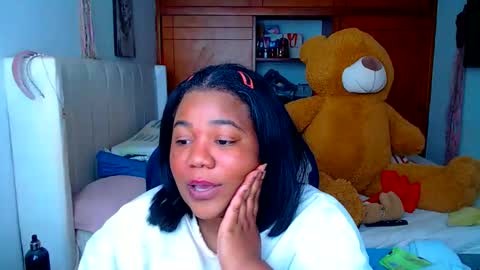 Snapshot of suggarbaby1 chatting on September 21, 9:30 pm Cami Back in 2 hours online show from September 21, 9:30 pm