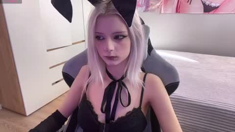 Yunoo   online show from July 22, 4:58 am