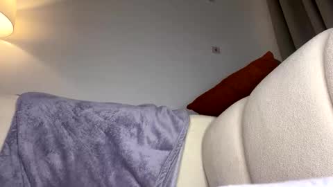 maskedtemptress online show from March 4, 5:32 pm