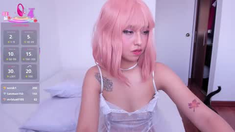 Nicolle  online show from September 21, 5:39 pm