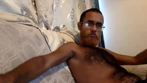 Sumjang and Luksmen online show from February 14, 9:43 pm