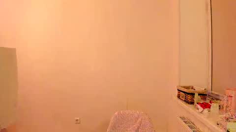 Snapshot of summer_preston chatting on January 31, 6:47 pm Summer Preston online show from January 31, 6:47 pm