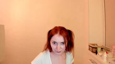 Snapshot of summer_preston chatting on March 10, 9:18 pm Summer Preston online show from March 10, 9:18 pm