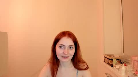 Snapshot of summer_preston chatting on March 7, 7:05 pm Summer Preston online show from March 7, 7:05 pm
