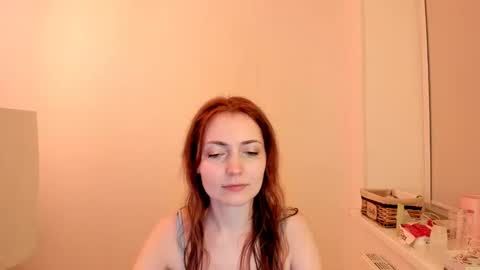 Snapshot of summer_preston chatting on February 2, 9:13 pm Summer Preston online show from February 2, 9:13 pm