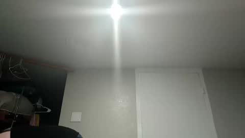 Summer Divine online show from December 20, 2:07 am