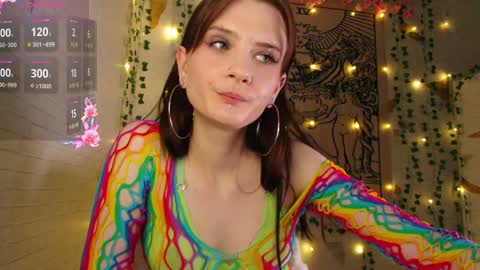 summerhazee online show from December 10, 12:17 am