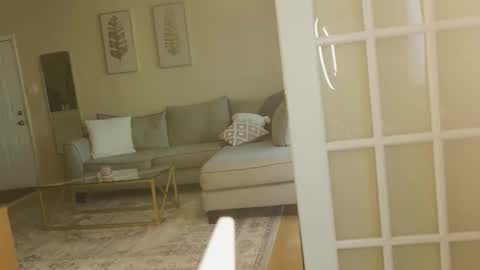 Amber online show from March 14, 7:40 pm