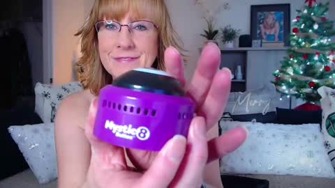 SummerKnightzzz online show from December 19, 2:23 pm