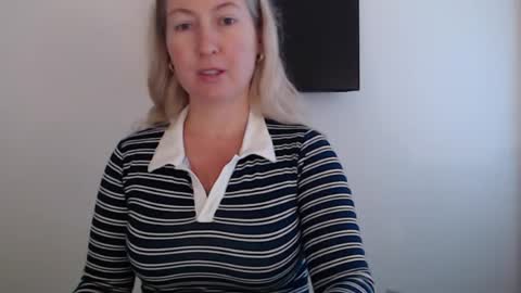 sunbrilliant online show from July 26, 7:55 pm