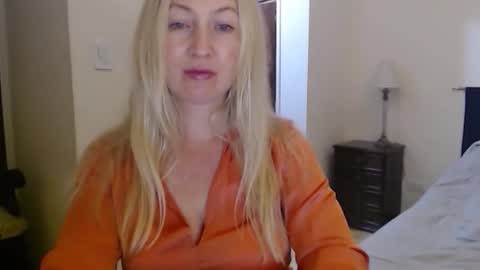 sunbrilliant online show from May 24, 1:46 am