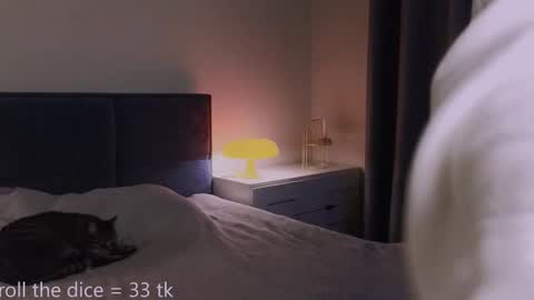 Amy online show from September 18, 5:50 pm