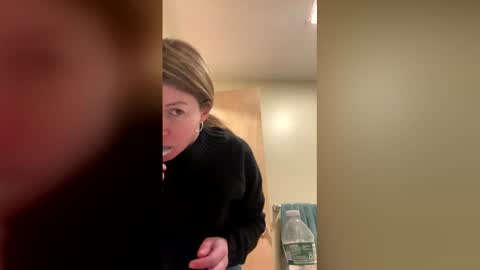 sunnbabe92485 online show from February 6, 12:36 am