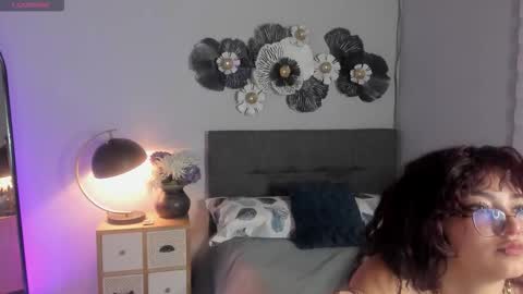 Snapshot of sunny_maya_ chatting on October 8, 8:26 pm Maya online show from October 8, 8:26 pm