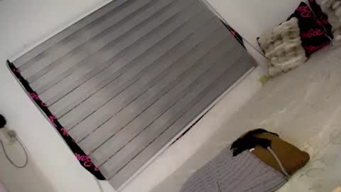 sunny_sexie online show from July 12, 6:00 pm