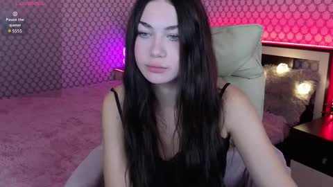 Snapshot of sunny_sweetyy chatting on September 25, 6:26 pm S U N N Y online show from September 25, 6:26 pm