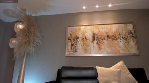 Sunny Rivers online show from February 28, 9:55 pm