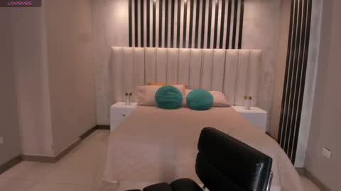 Sunny Rivers online show from April 16, 6:08 pm