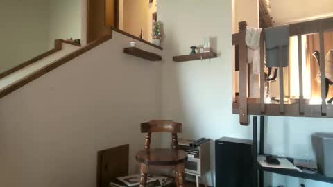 suns0ut_buns0ut online show from April 7, 6:10 pm