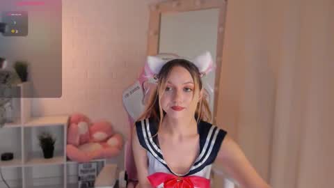 Snapshot of sunshine_angela chatting on February 18, 7:52 pm ANGELA online show from February 18, 7:52 pm